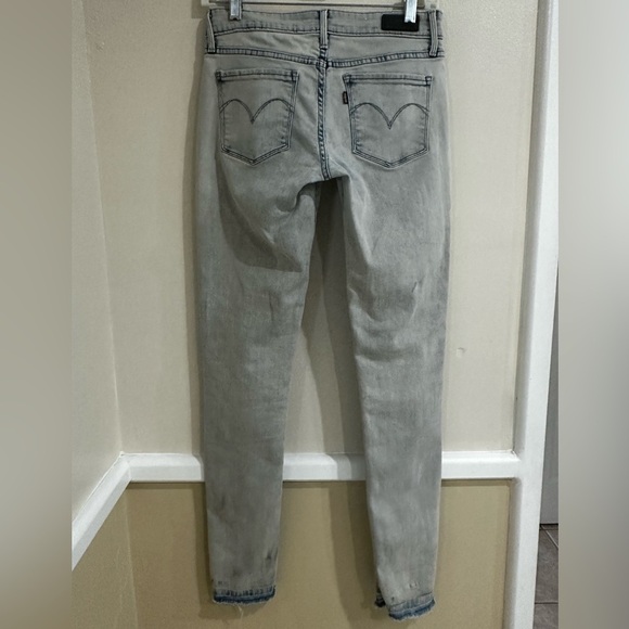 Levi skinny jeans - Picture 2 of 9